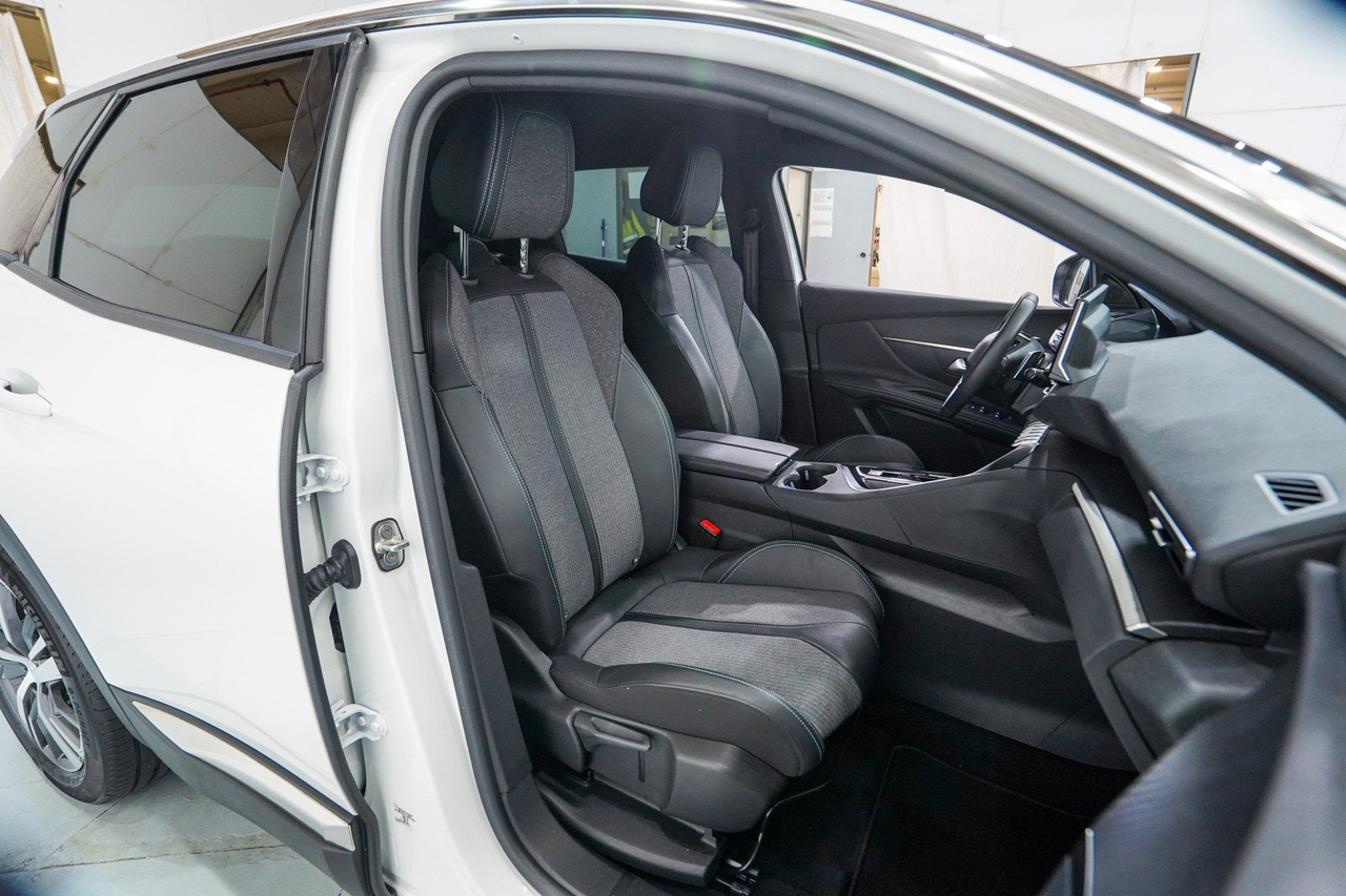 Peugeot 3008 — photo 14