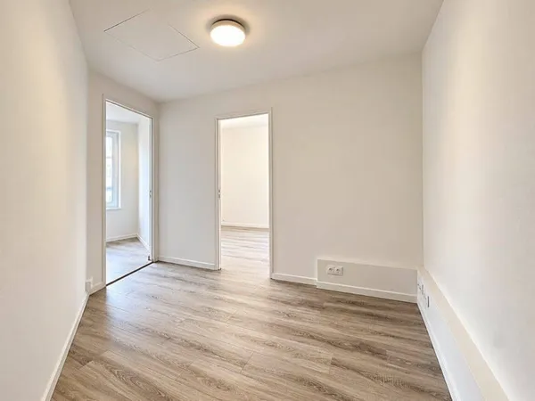 Local commercial 1 pièce 30 m²