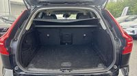 Volvo Xc60 B4 AdBlue 197ch Momentum Geartronic — photo 4