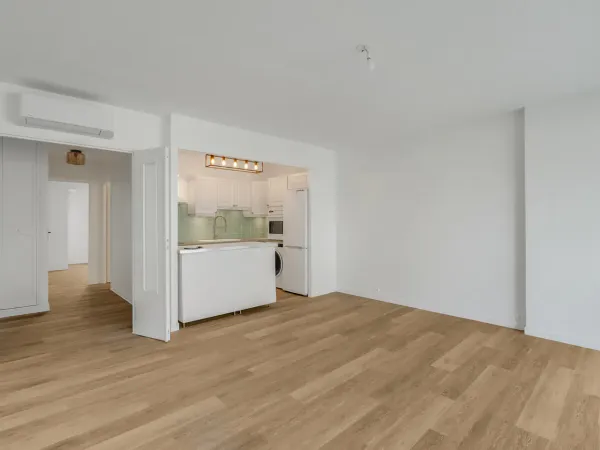 Bel appartement rénové à pied des plages et des commerces