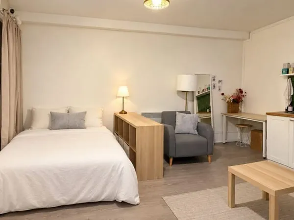 Studio 1 pièce 24 m²