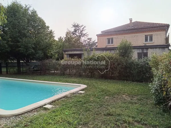 A VENDRE - DOUBLE HABITATION - CARPENTRAS - 200 m2