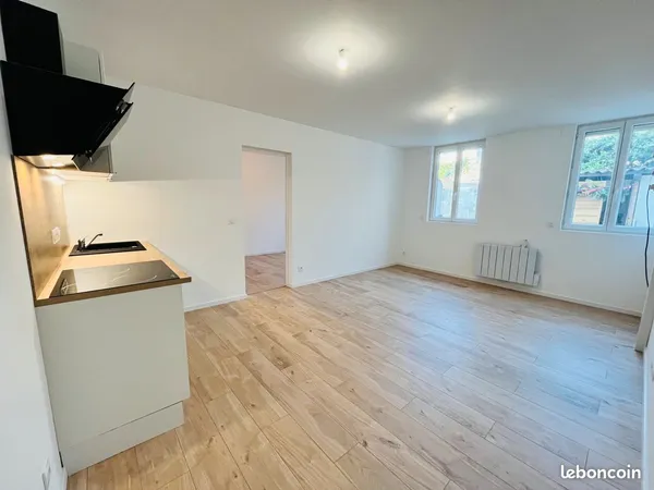 Appartement T2 - Non meublé - Centre Ville - Tonnay Charente