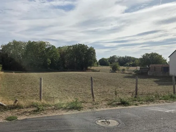 Terrain 760 m²