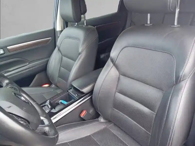 Renault Koleos dci 175 4x2 x-tronic — photo 11