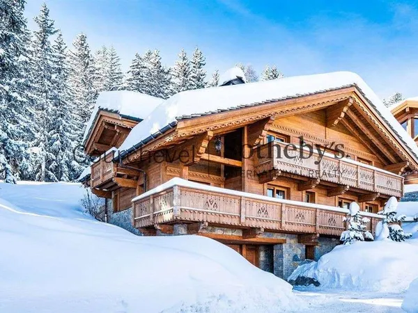 Chalet 6 pièces 200 m²