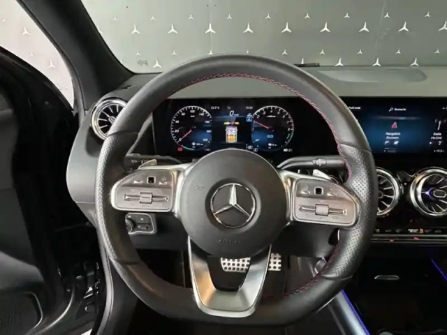 Mercedes Gla 250 e amg line — photo 10