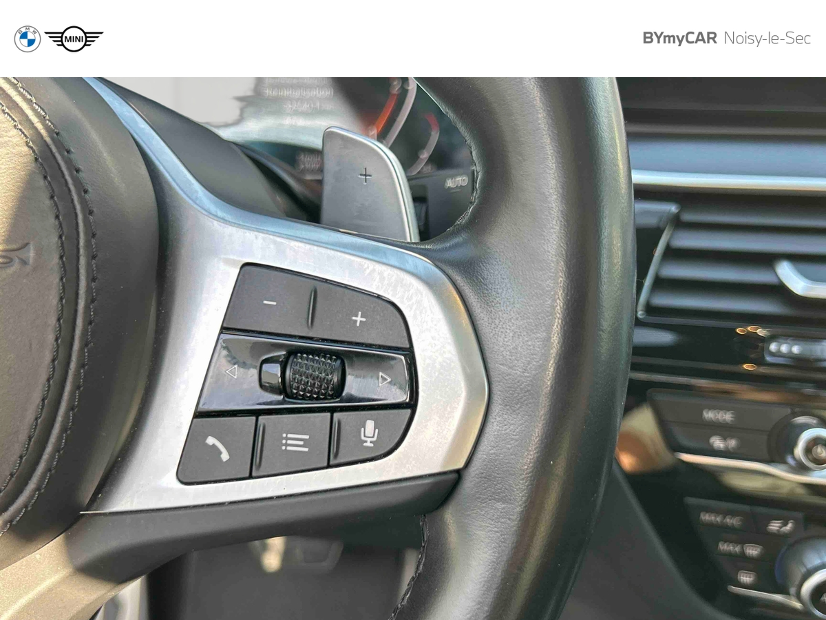 BMW Touring 520d TwinPower Turbo xDrive 190 ch BVA8 — photo 20