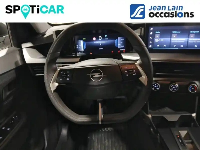 Opel Frontera 1.2 turbo hybrid 145 ch e-dct6 — photo 9