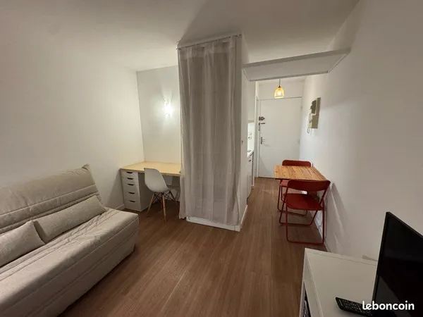 Studio meublé de 15 m² - Au pied du Campus 1