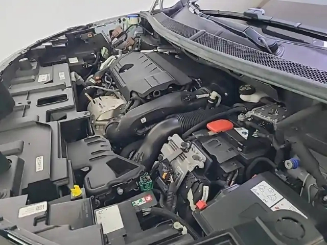 Citroën C5 Aircross hybride rechargeable 225 s&amp;s e-eat8 — photo 50