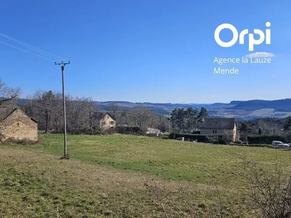 Terrain 3840 m²