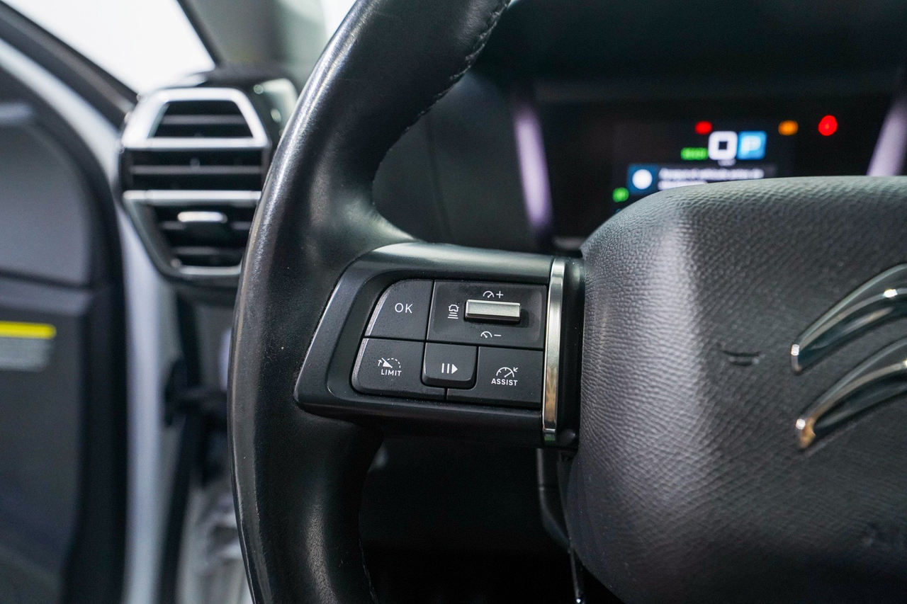Citroën C4 X — photo 21