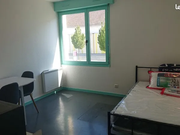 Studio 1 pièce 20 m²