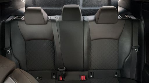 Toyota C-HR 1.8 VVT-i 122 Hybrid 2WD CVT 99 - Distinctive – 2018 – 100514 km – Hybride essence – Boîte Automatique — photo 14