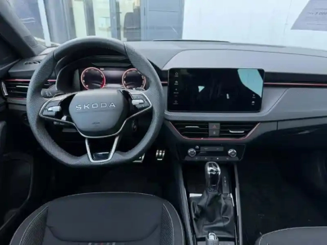 Skoda Kamiq 1.0 tsi evo 2 116ch monte carlo dsg7 — photo 8