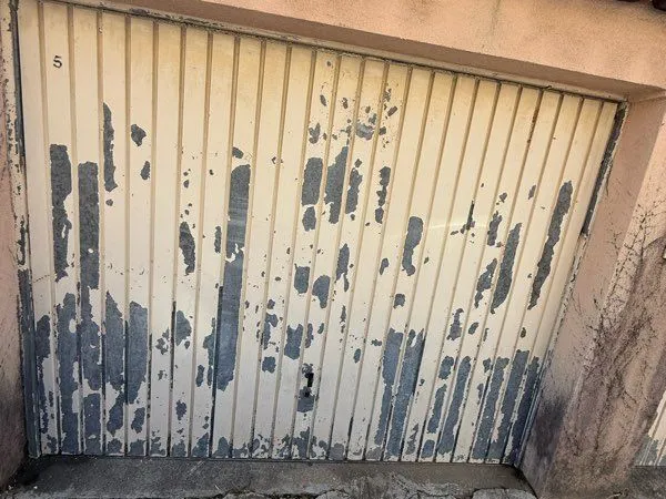 Garage / Box à Louer