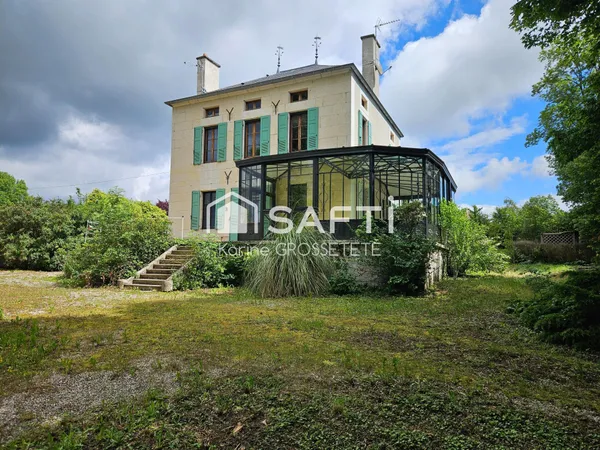 Maison de 210m² sur 4 400m² de terrain
