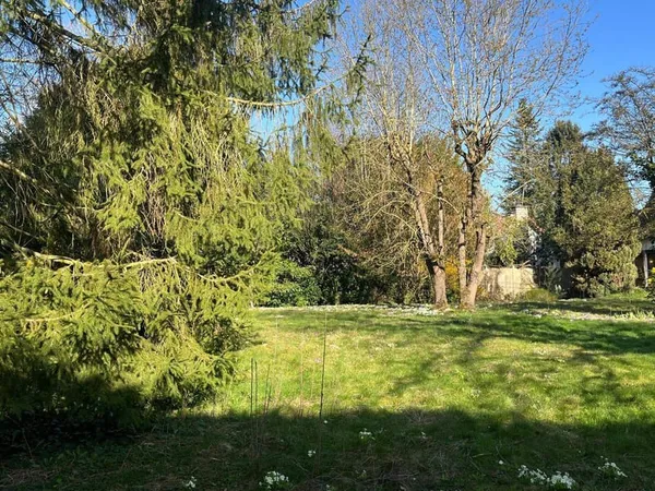 Maison 12 pièces 270 m²