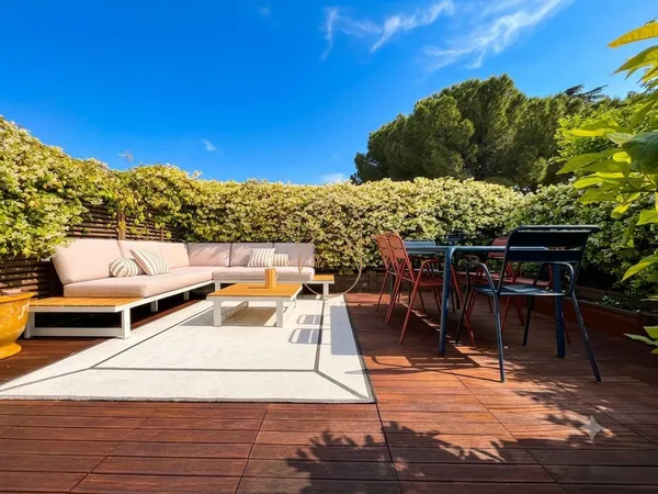 Les Arceaux, Montpellier - Loft duplex avec rooftop et stationne
