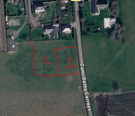 Terrains plats de 1121m² et 877m²