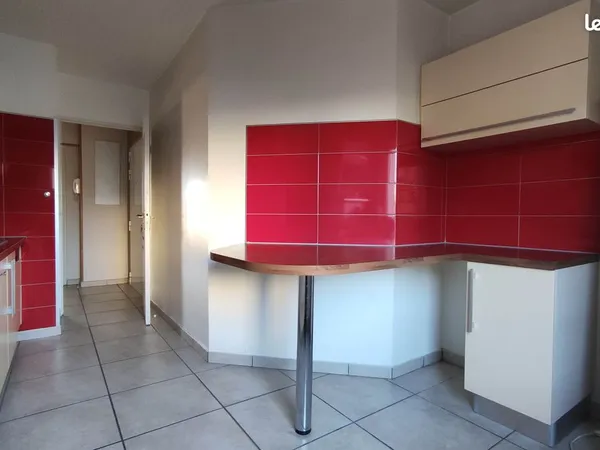 4 pièces Lyon 8ème - 3 chambres - 87m² - sans vis-à-vis