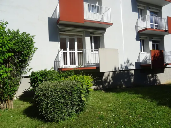 appartement semi rez de chaussée