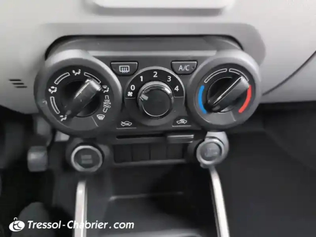 Suzuki Ignis 1.2 dualjet pack — photo 22