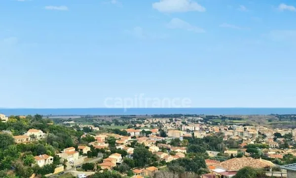 Maison T5 de 124 m2, avec grande terrasse et vue panoramique sur la mer, parking et son jardin à FOL