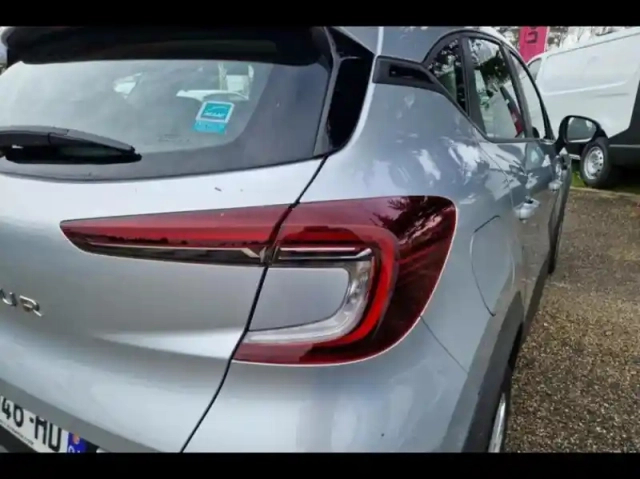 Renault Captur 1.0 tce 90ch evolution — photo 14