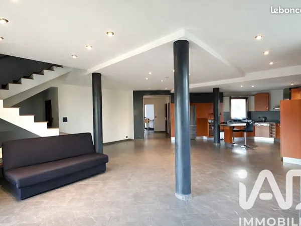 Duplex 3 pièces 160 m²