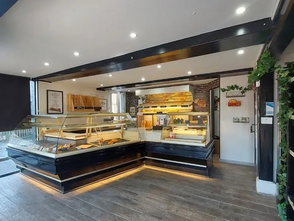 Boulangerie pâtisserie de village zone touristique