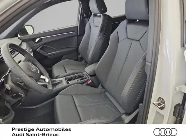 Audi Q3 sportback 35 tfsi 150ch s line plus s tronic 7 — photo 3
