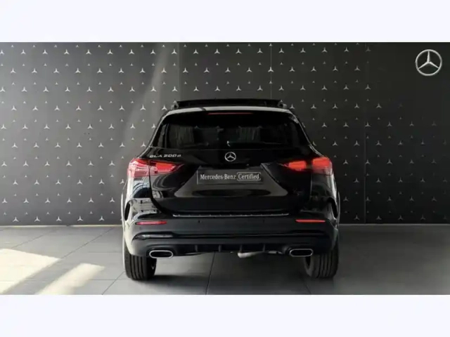 Mercedes Gla 200 d amg line — photo 4