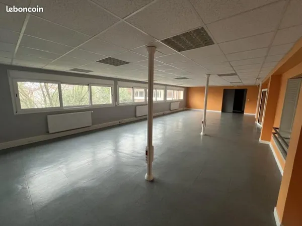 Bureaux 262 m²
