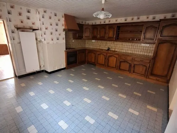 Maison de 104 m² avec jardin à Pusy-et-Épenoux