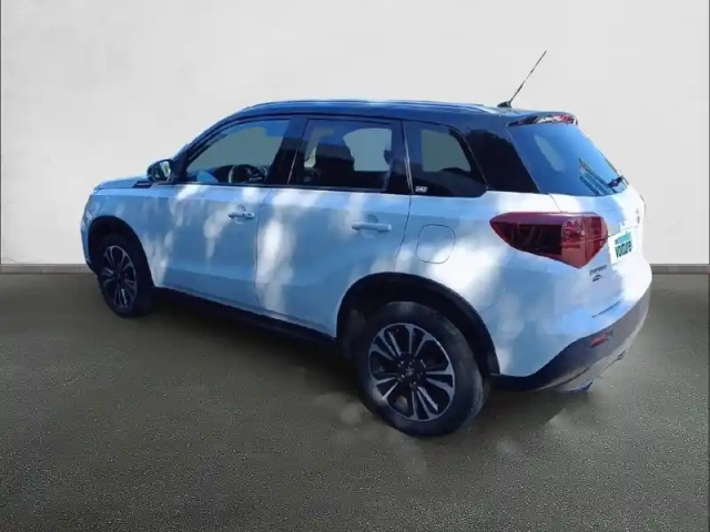 Suzuki Vitara 1.0 boosterjet — photo 7