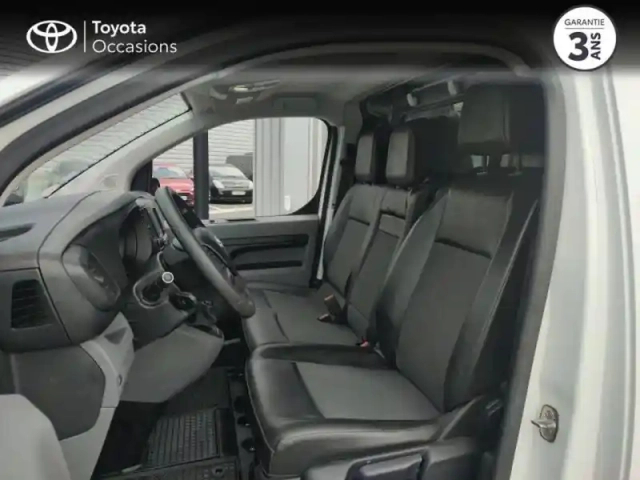 Toyota Proace medium 115 d-4d dynamic — photo 11