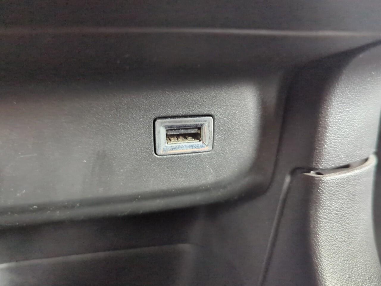 Citroën C3 bluehdi 100 bvm6 you — photo 24