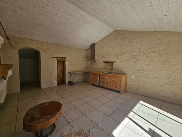 Maison d'habitation de plain-pied - Sur la commune de Liez