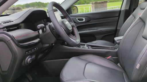 Jeep Compass 240 Plug in Hybrid 180 EAWD - Trailhawk – 2024 – 15569 km – Hybride essence – Boîte Automatique — photo 14