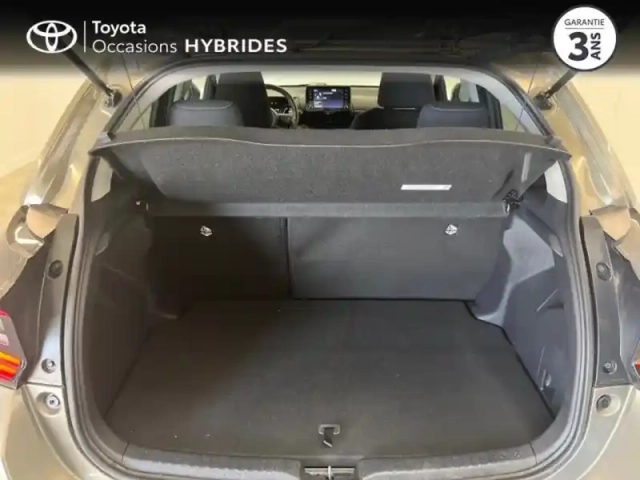 Toyota Yaris 116h design 5p my21 — photo 10