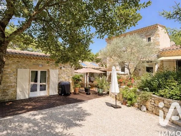 Maison 5 pièces 176 m²