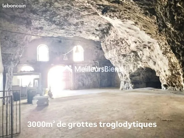 Maison 9 pièces 211 m²