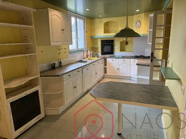 Maison 5 pièces 146 m²