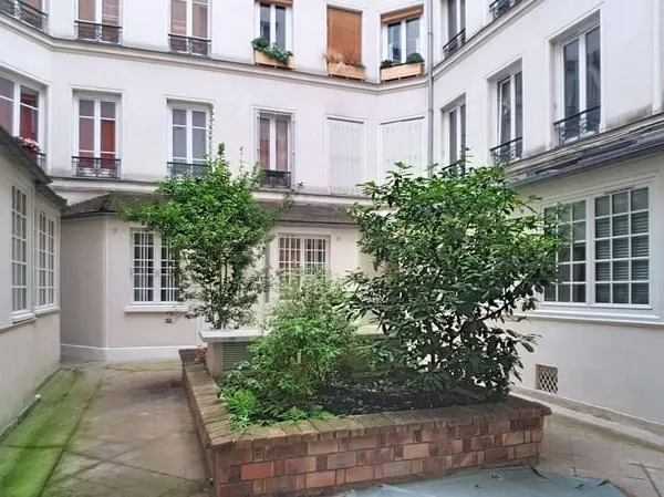Studio 1 pièce 19 m²