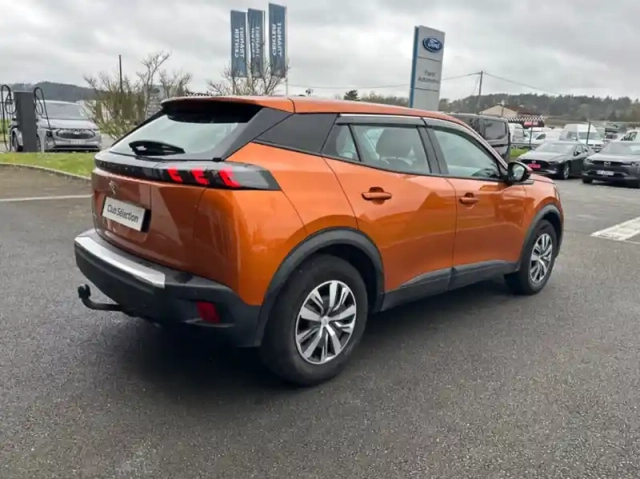 Peugeot 2008 1.2 puretech 100ch s&amp;s active — photo 2