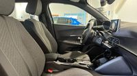 Peugeot 2008 1.2 PureTech 130ch S&S Allure EAT8 — photo 15