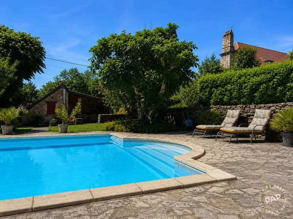Maison 6 pièces 305 m²