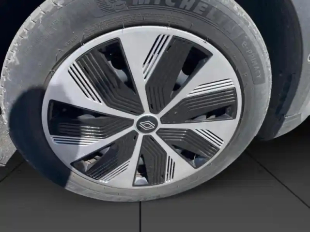 Renault Megane e-tech electric ev60 130ch evolution er super charge -b — photo 12